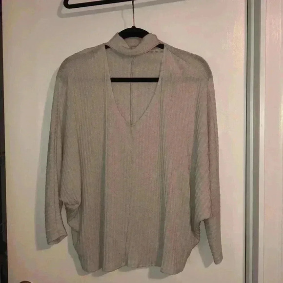 Urban Outfitters Sweaters - URBAN OUTFITTERS Women’s Sweater